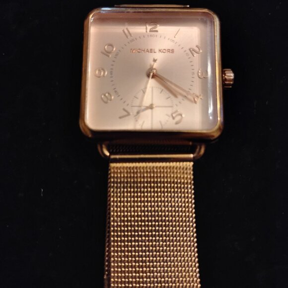 Michael Kors Brenner Ladies/ Men Watch - Picture 3 of 4